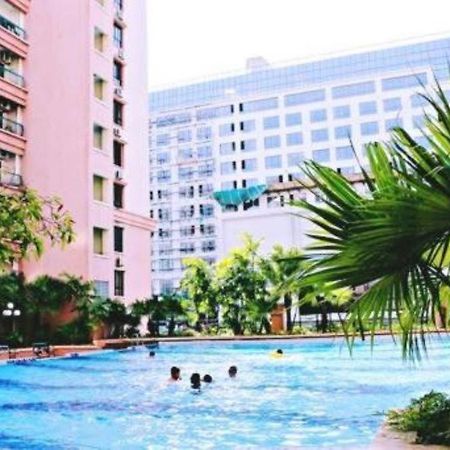 Marina Court Kota Kinabalu Sabah By Zizie Homes Екстер'єр фото